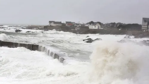 Tempête Ciaran : la vigilance orange levée sur la région