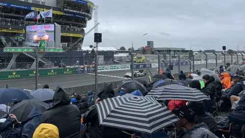 24 Heures : la pluie s'invite de nouveau sur la piste