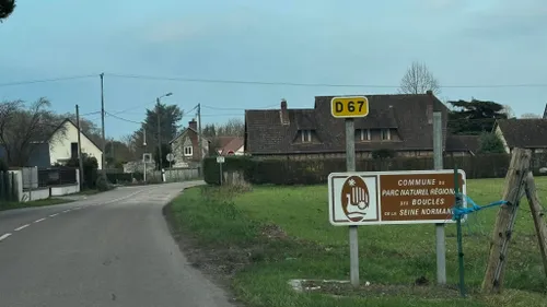 Cette commune recherche l'un de ses panneaux d'entrée