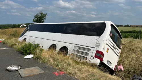 Accident de car en Sarthe : quatre morts et de nombreux blessés