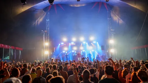 [PODCAST] Au Foin de la Rue : pas de festival en 2026