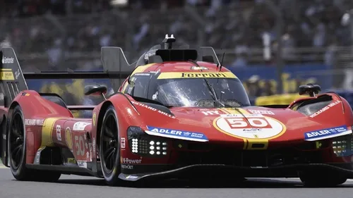 24 Heures : Ferrari, premier à l'Hyperpole
