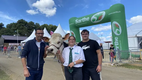 Foire du Mans 2024 : Léa et sa vache finissent troisièmes