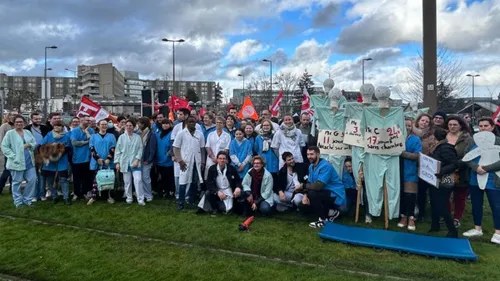 Hôpital du Mans : le service des urgences toujours en grève