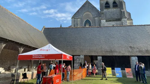 Tous passionnés par notre patrimoine en Centre-Val-de-Loire !