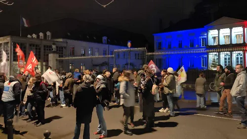Blois : rassemblement contre la "loi immigration"