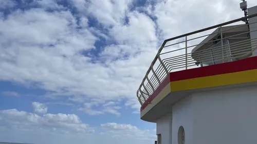 Y aura-t-il assez de nageurs sauveteurs sur les plages du Calvados...