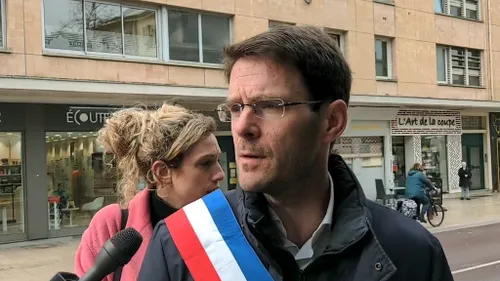 Soirée "Les étrangers dehors" : le maire de Rouen saisit la justice