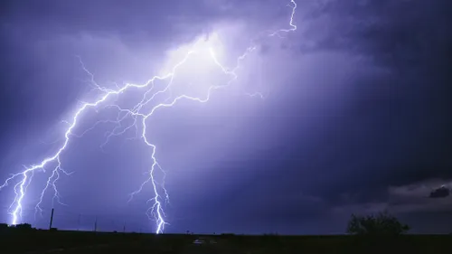 Orages : plusieurs départements de l'ouest en vigilance orange