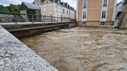 Crue de l'Oudon : Christophe Béchu au chevet des sinistrés ce vendredi