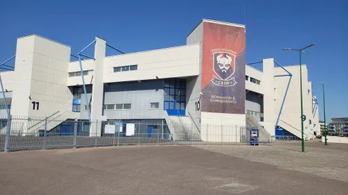 Football : l'US Concarneau jouera à domicile... à Caen