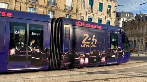 24 Heures du Mans : découvrez le tram spécial centenaire