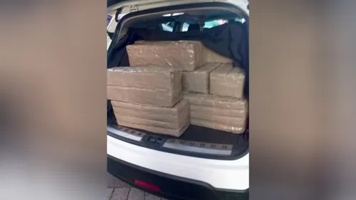 Pyrénées-Orientales : 500 kilos de résine de cannabis saisis après...