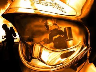 Roche-la-Molière : un bus prend feu, une entrée de ville bloquée