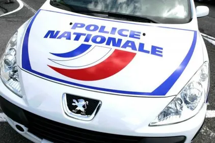 Saint-Etienne : victime d'un vol, il retrouve ses objets... sur le...