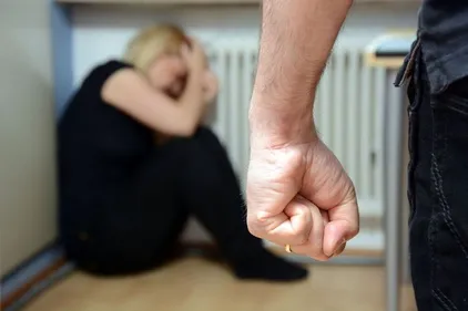 Les violences conjugales en hausse de 15% sur un an