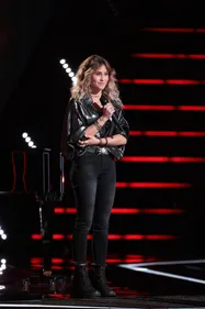 The Voice : Léna, originaire d'Andrézieux-Bouthéon, chante dans...