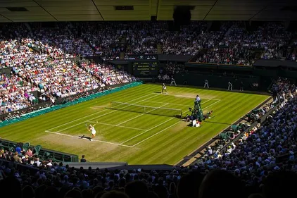 Wimbledon : les joueurs russes exclus du tournoi de tennis