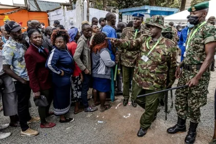 "Votez, rentrez chez vous et détendez-vous", plaident les électeurs...