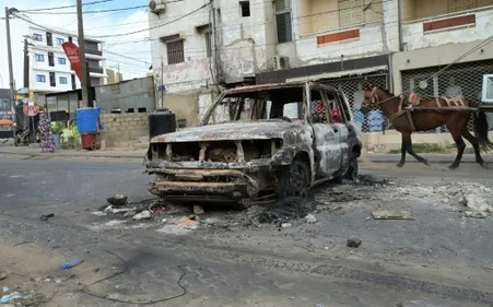 Le Sénégal toujours sous tension au lendemain de nouveaux...