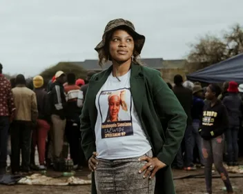 Eswatini: LaZwide, opposante en campagne dans une monarchie absolue