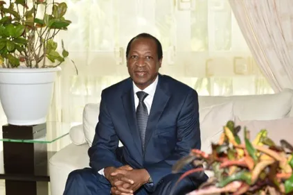 Burkina: le gouvernement confirme que l'ex-président Compaoré est...