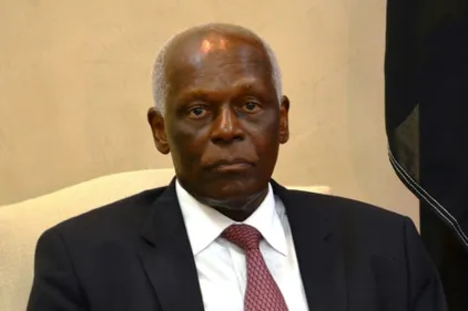 La dépouille de l'ex-président Dos Santos attendue en Angola
