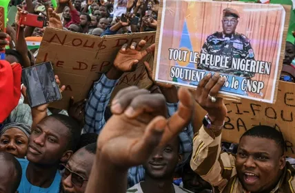 Niger: rejet d'une transition de 3 ans par les voisins...