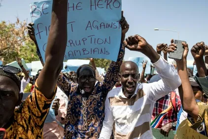 Gambie: marche de l'opposition exceptionnellement autorisée par les...