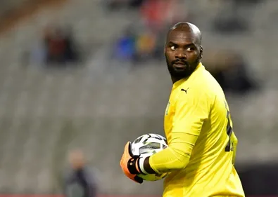 Le gardien ivoirien Gbohouo suspendu 18 mois pour dopage