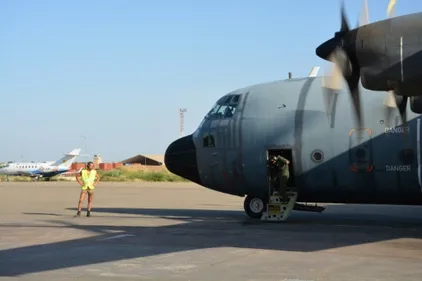 Troupes françaises chassées du Niger: le Tchad accepte leur transit