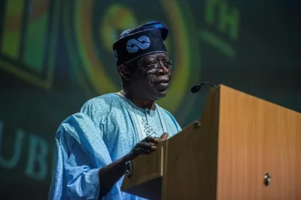 Bola Tinubu, le "parrain" qui se rêve président du Nigeria