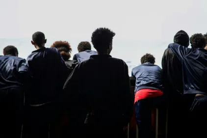 À bord du Geo Barents, premiers soins pour les exilés torturés en...