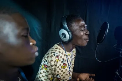 RDC: à Kinshasa, des enfants des rues rêvent d'avenir en musique