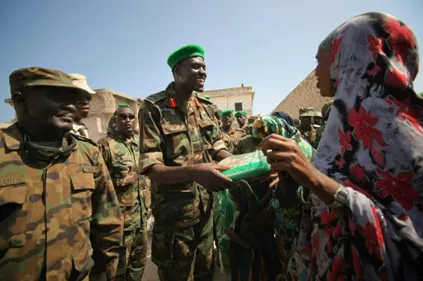 L'Ouganda déjoue un attentat visant les funérailles du "Lion de...