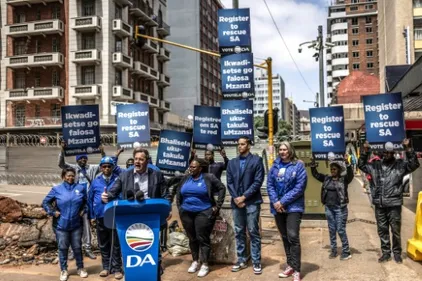 Afrique du Sud: inscriptions poussives en amont d'un vote crucial
