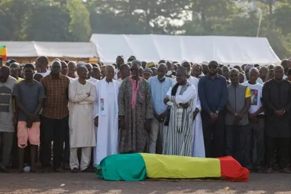 Le Mali rend un ultime hommage à Salif Keita, ancienne gloire du...