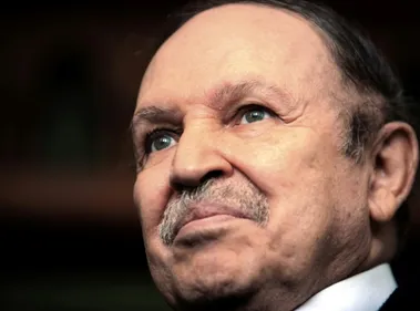 Algérie: Bouteflika inhumé avec moins d'honneurs que ses prédécesseurs