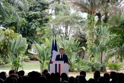 "L'âge de la Françafrique est révolu", assure Macron au premier...