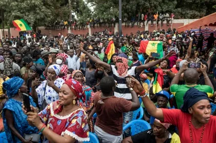 Présidentielle au Sénégal: les autorités refusent de délivrer des...