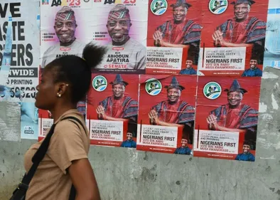 Présidentielle au Nigeria: le parti au pouvoir choisit son candidat...