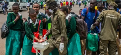 Coronavirus: l'épidémie avance en Afrique, mesures drastiques au...