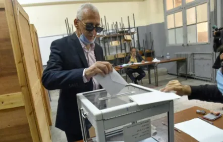 Référendum en Algérie: une nouvelle Constitution pour enterrer le...
