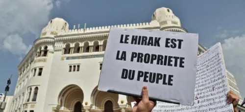 Algérie: marche du Hirak empêchée et nombreuses arrestations, dont...