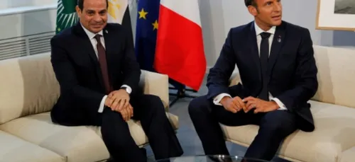 Israël-Gaza: Macron et Sissi "soulignent la nécessité absolue de...