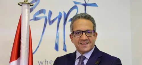 L'Egypte dit vouloir vacciner "en priorité" les employés du tourisme