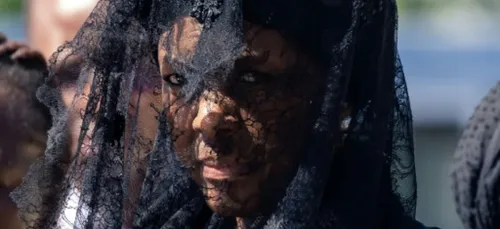 Inhumation de Mugabe: sa veuve condamnée à donner vaches et  chèvres