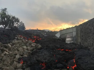 Est de la RDC: la lave du Nyiragongo s'immobilise aux portes de Goma