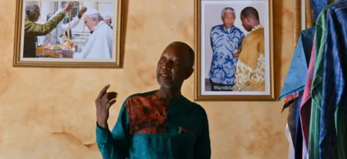 Pathé'O, le tailleur de quartier devenu couturier des chefs d'Etat...