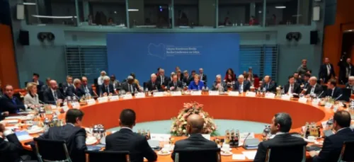 Libye: Washington demande le retrait des forces étrangères, avant...